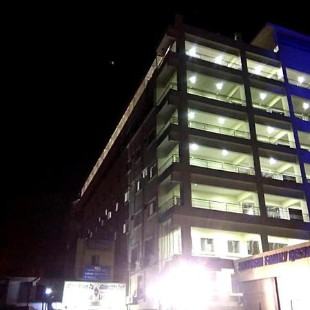 Hotel Santoshi Hometel Raichur Eksteriør billede